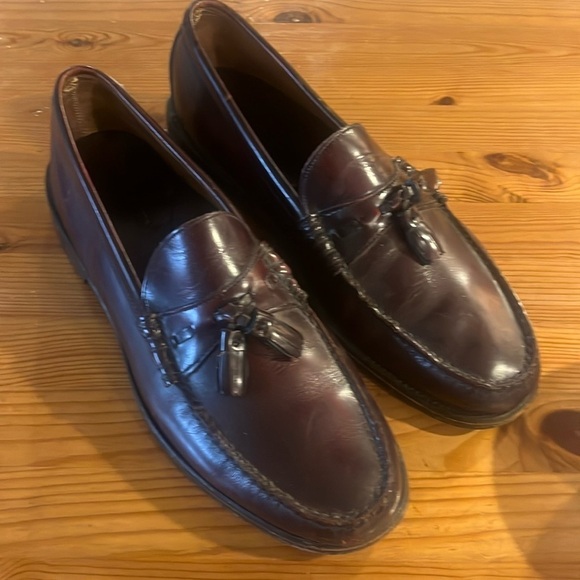 VTG HANOVER Men's leather Burgundy Tassel Loafers Slip Ons Size 11 D/B USA - Picture 1 of 12